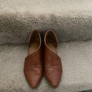 Women’s dress shoes